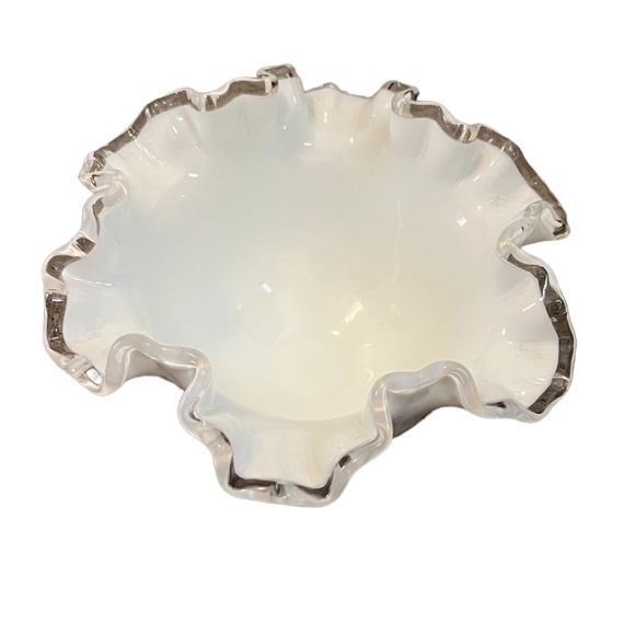 Fenton Gold Crest Ruffled Crimped Edge Milk Glass Candy Dish  Vintage Fenton Crest Crimped Milk Glass Candy Dish Bowl‎